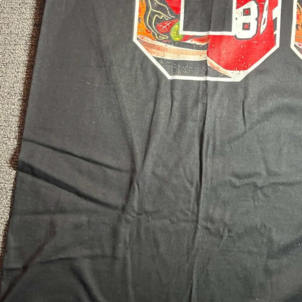 NWT Chicago Neighborhood Collection Chicago Blackhawks Patrick Kane Size L - Picture 8 of 15